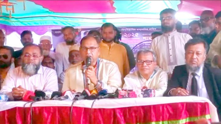 বর্তমান সরকার ‘সবক’ শোনাচ্ছে : দুদু