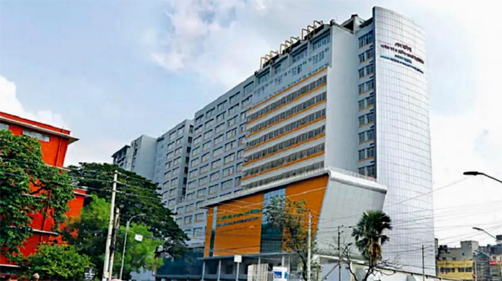 নাঃগঞ্জে গ্যাস বিস্ফোরণে ৪ শ্রমিক দগ্ধ